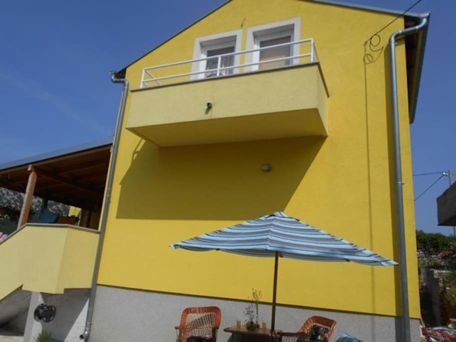 Apartment Luna 4 Person Bribir  Buitenkant foto