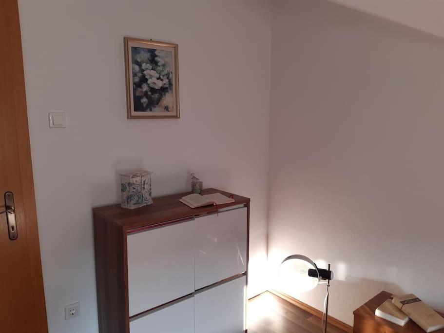 Apartment Luna 4 Person Bribir  Buitenkant foto